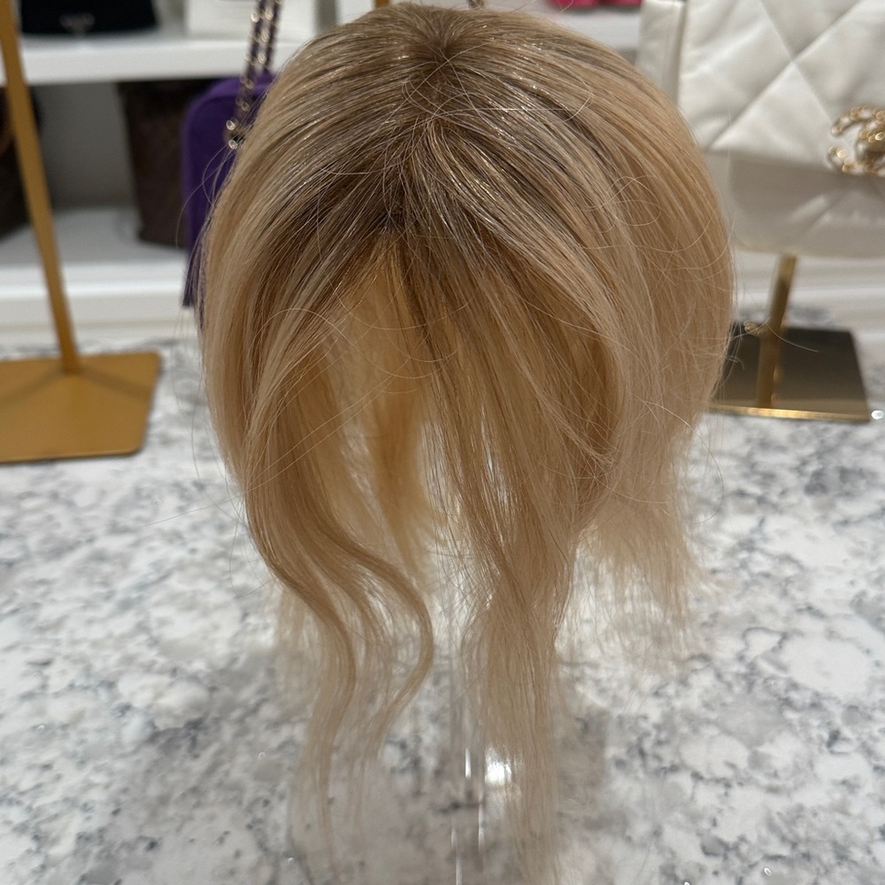 Blonde Layered Womens remy human hair topper - Natural Light Blonde - Picture 4 of 7